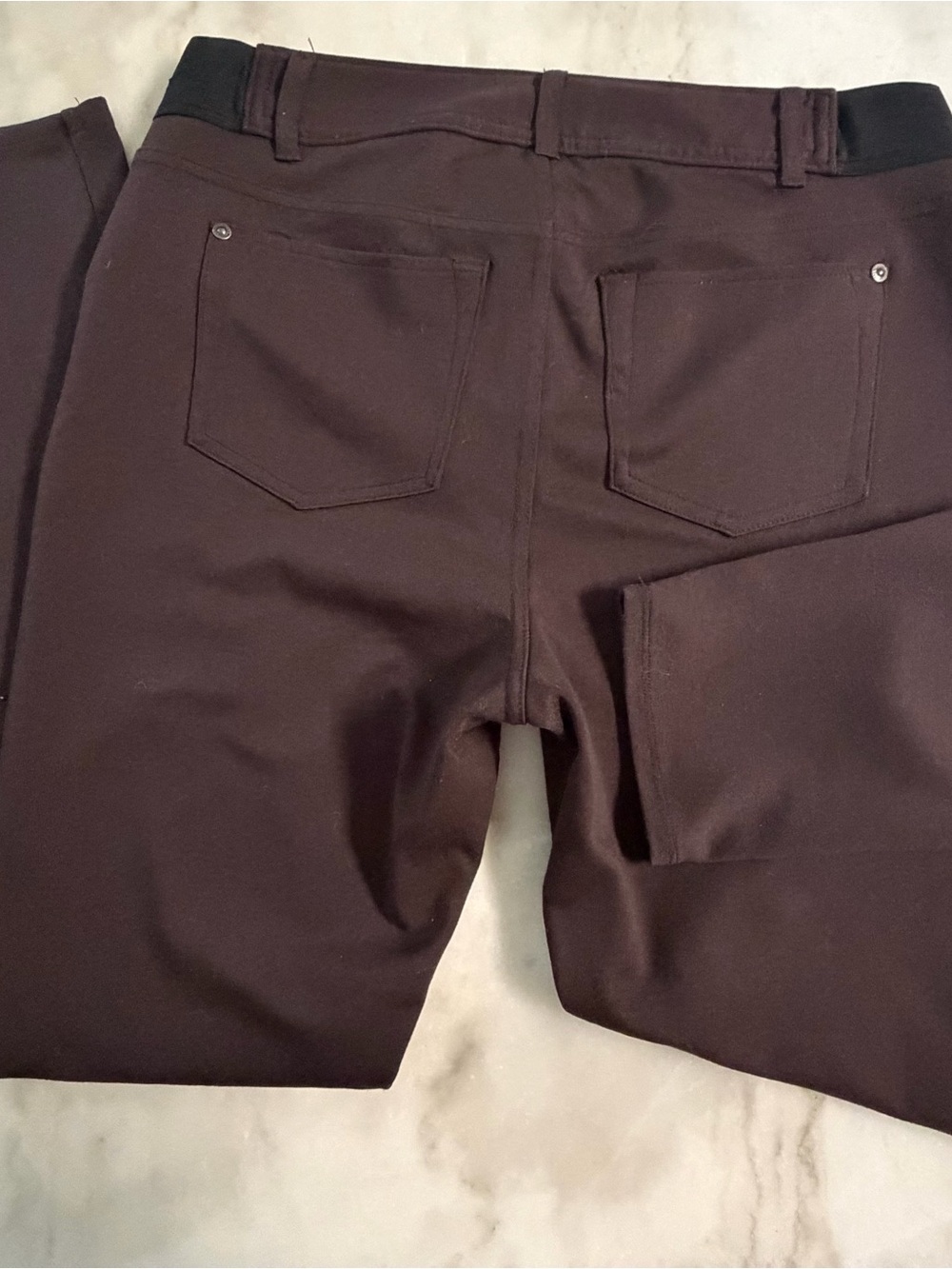 Simply Vera Vera Wang Women's Brown Stretch Waist Pants!